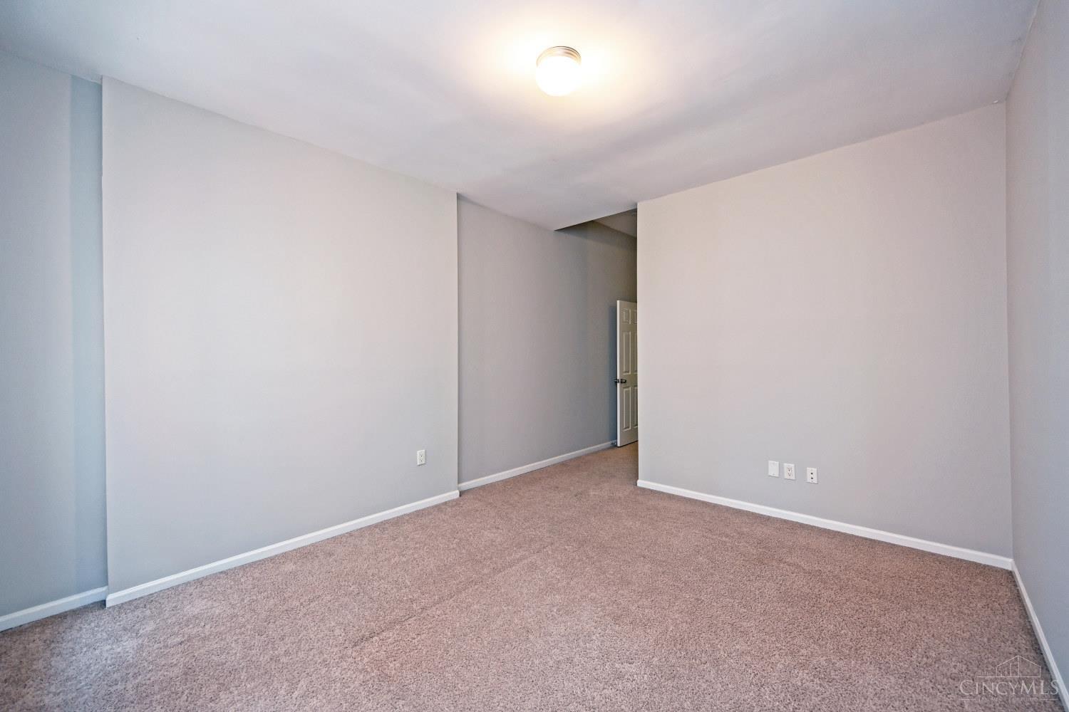 2100 Sinton Avenue Property Photo 29