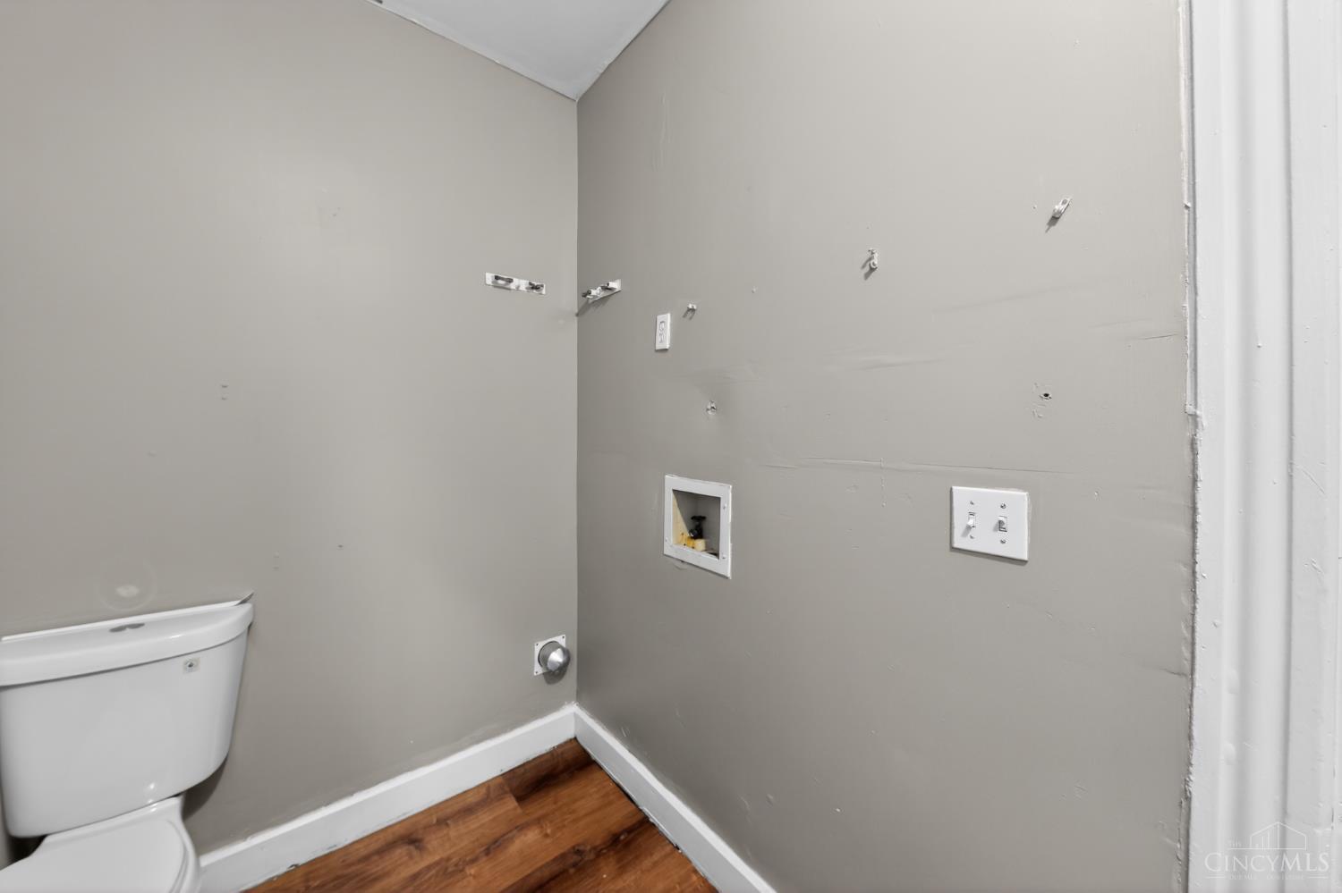 306 Washington Street Property Photo 17