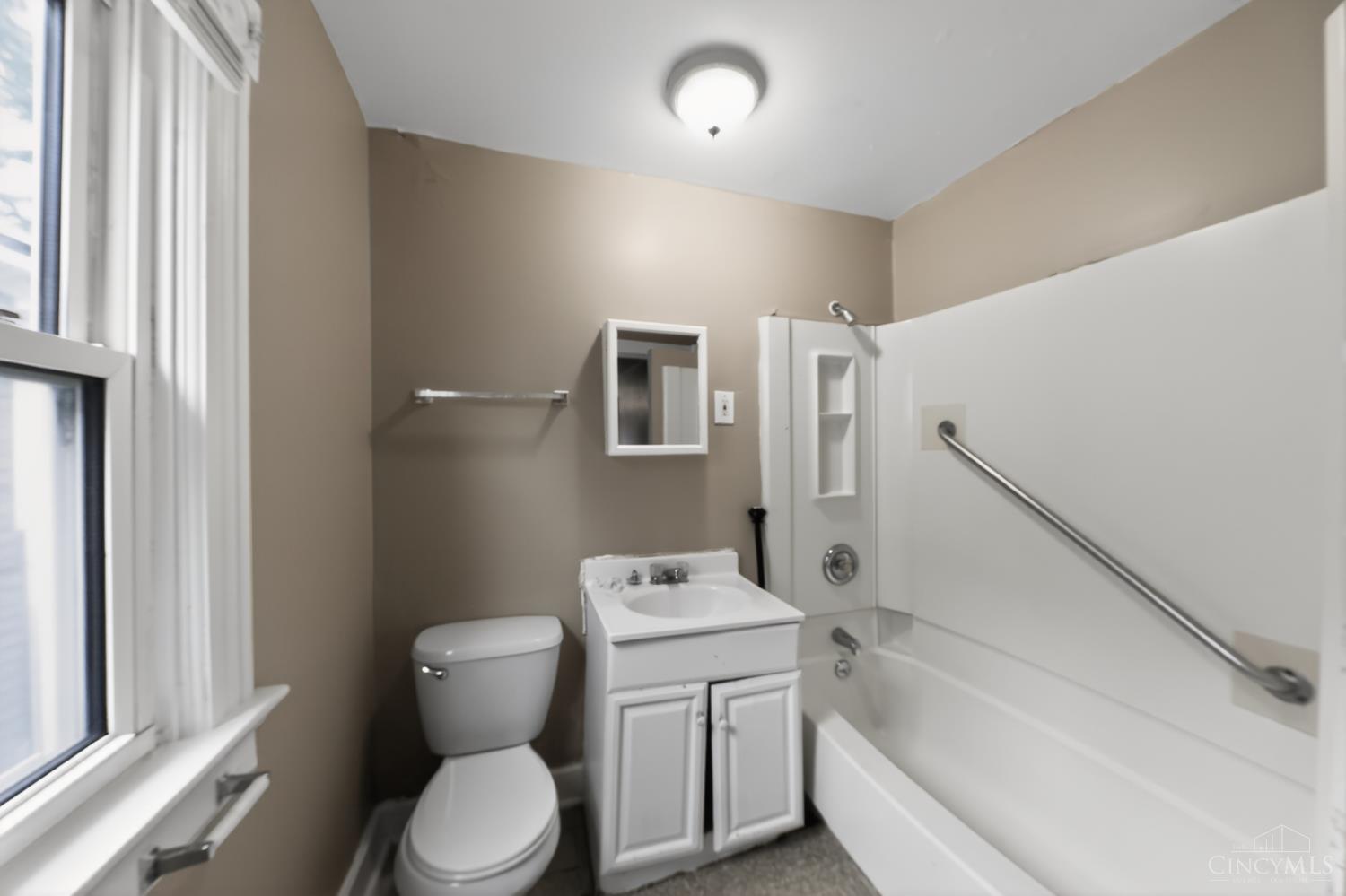 306 Washington Street Property Photo 18