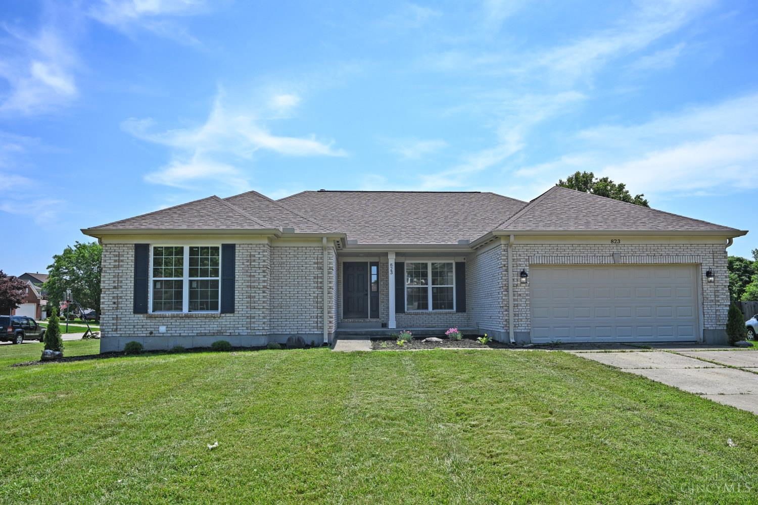 823 Autumn Court Property Photo 1