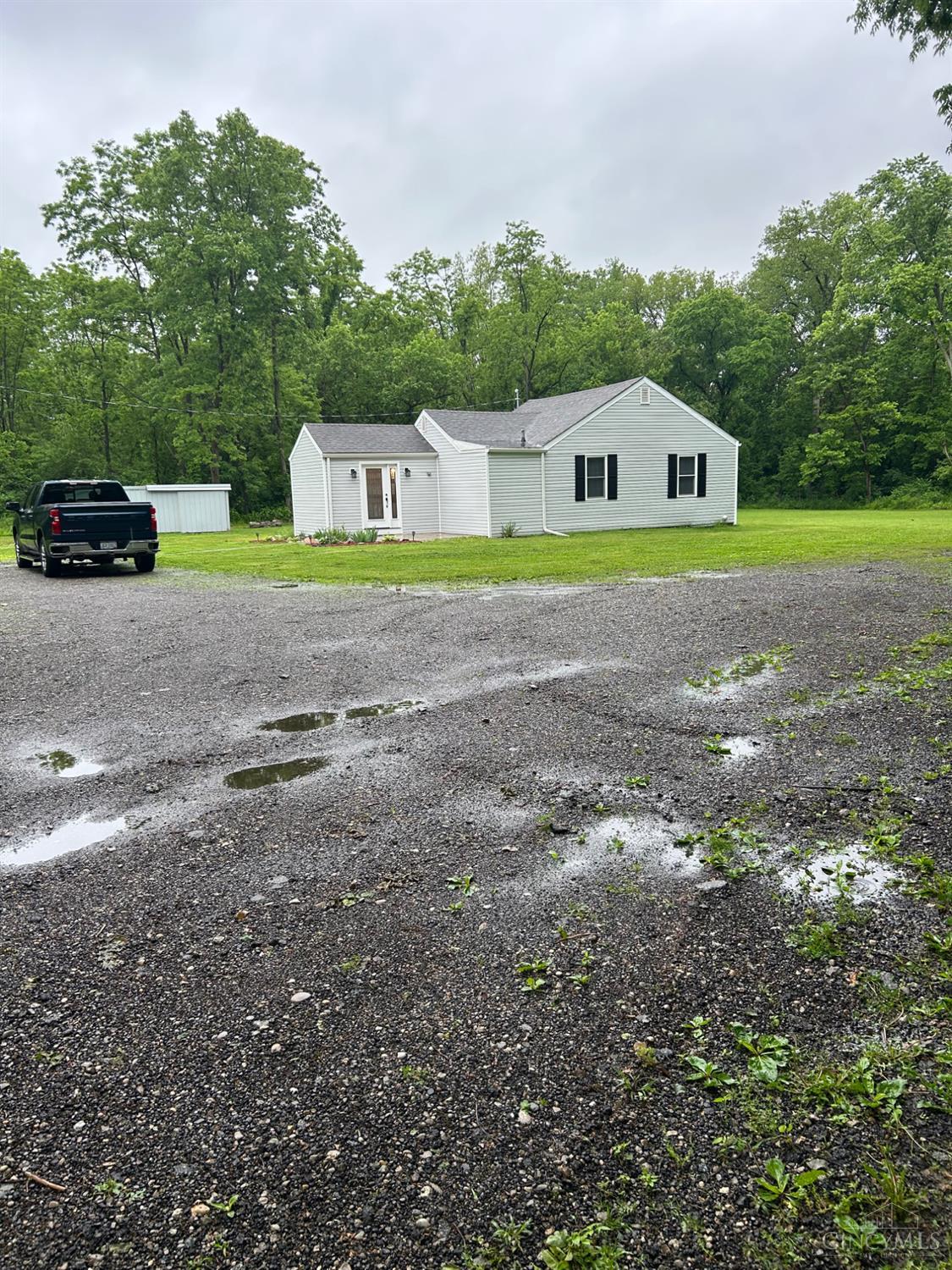 8115 Martz Paulin Road Property Photo 1