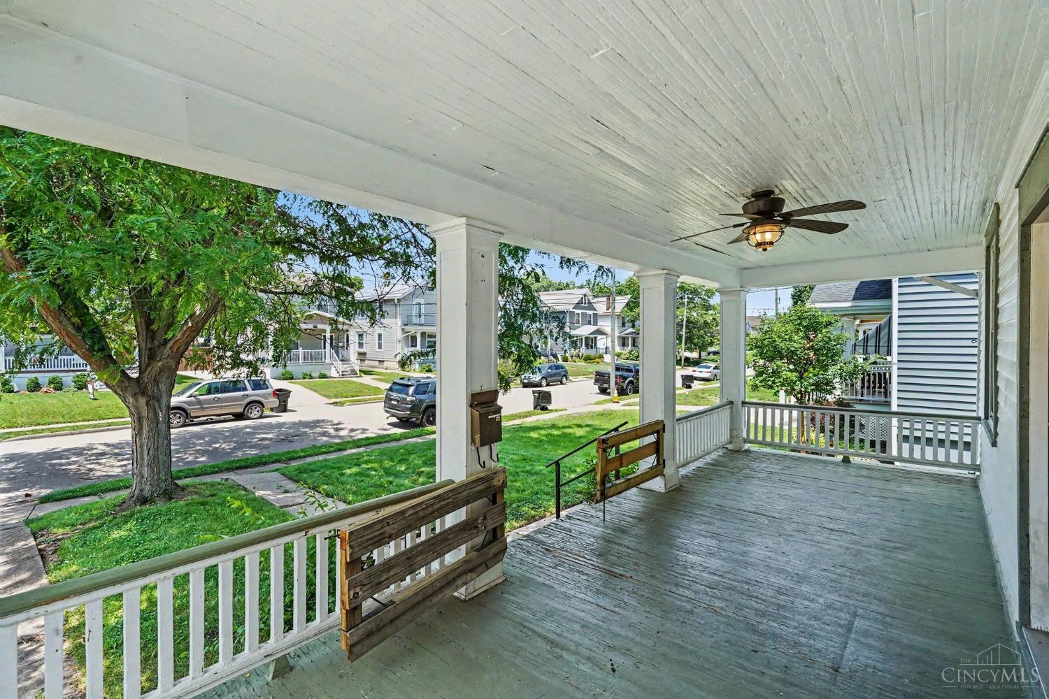 4206 Thirty Second Avenue Property Photo 3