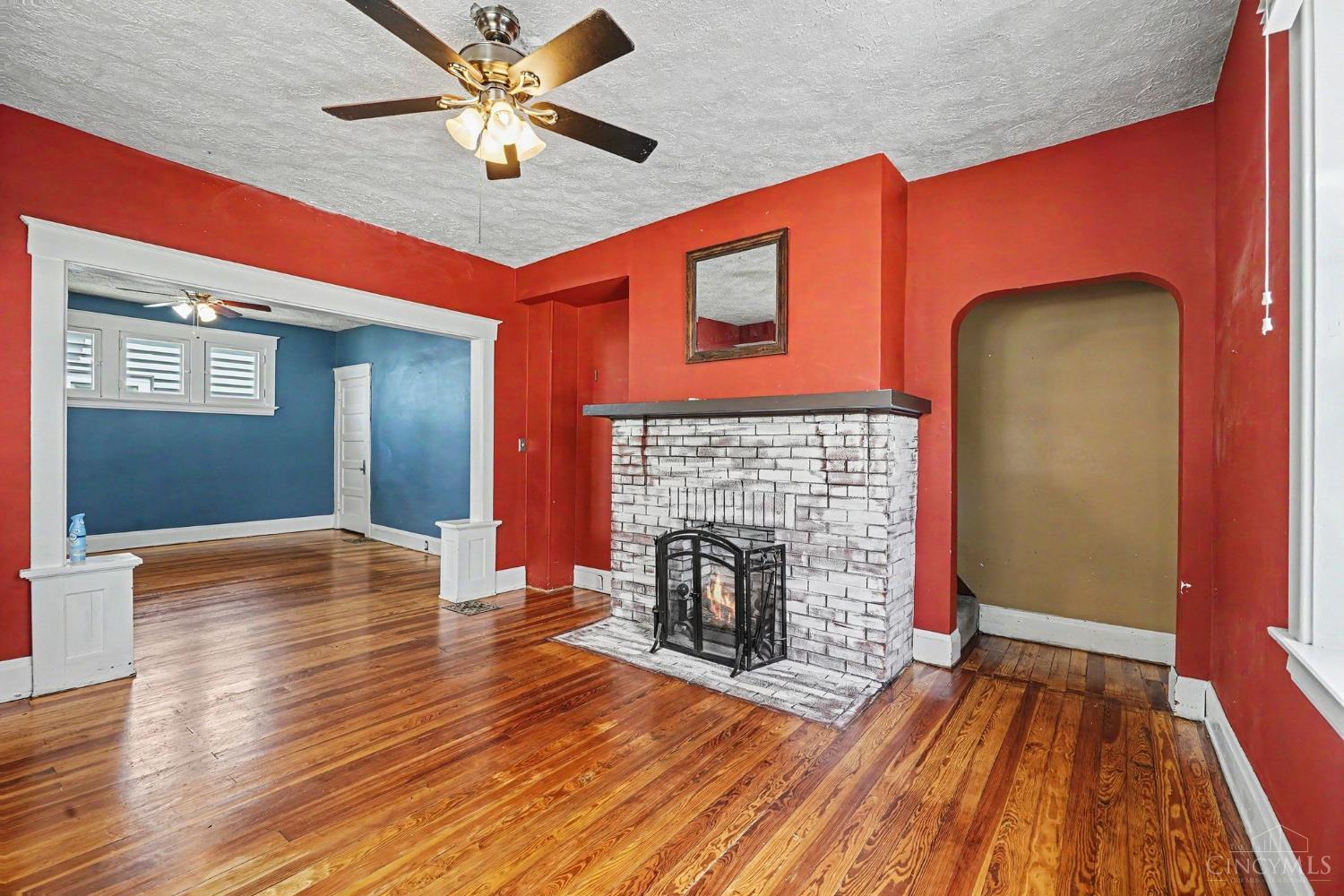 4206 Thirty Second Avenue Property Photo 4