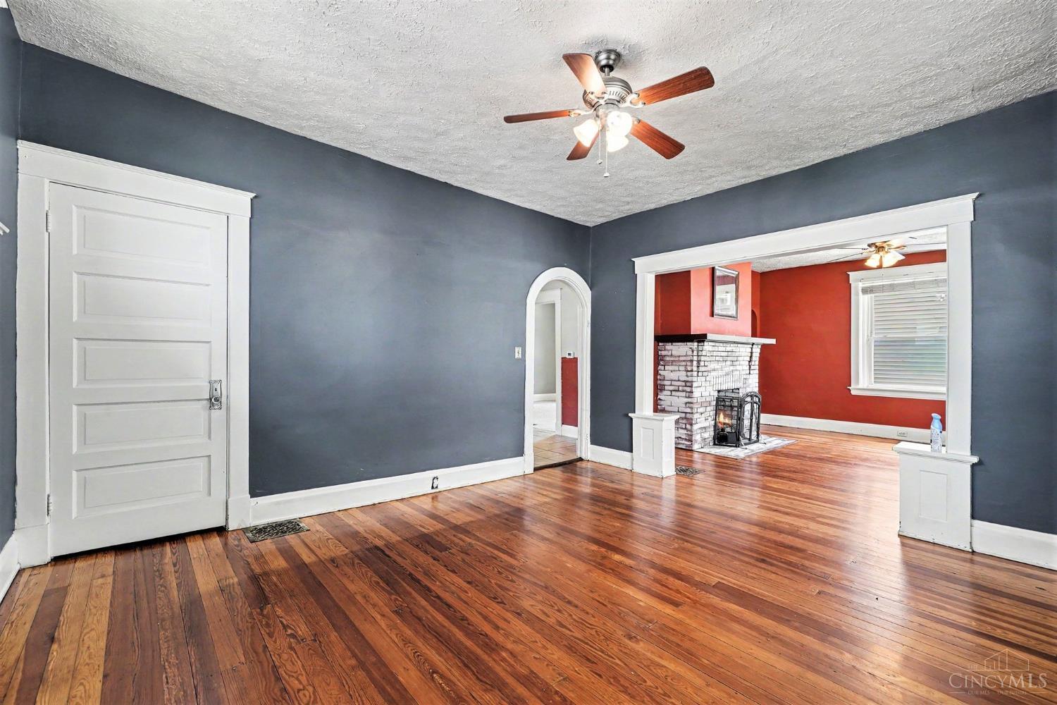 4206 Thirty Second Avenue Property Photo 5