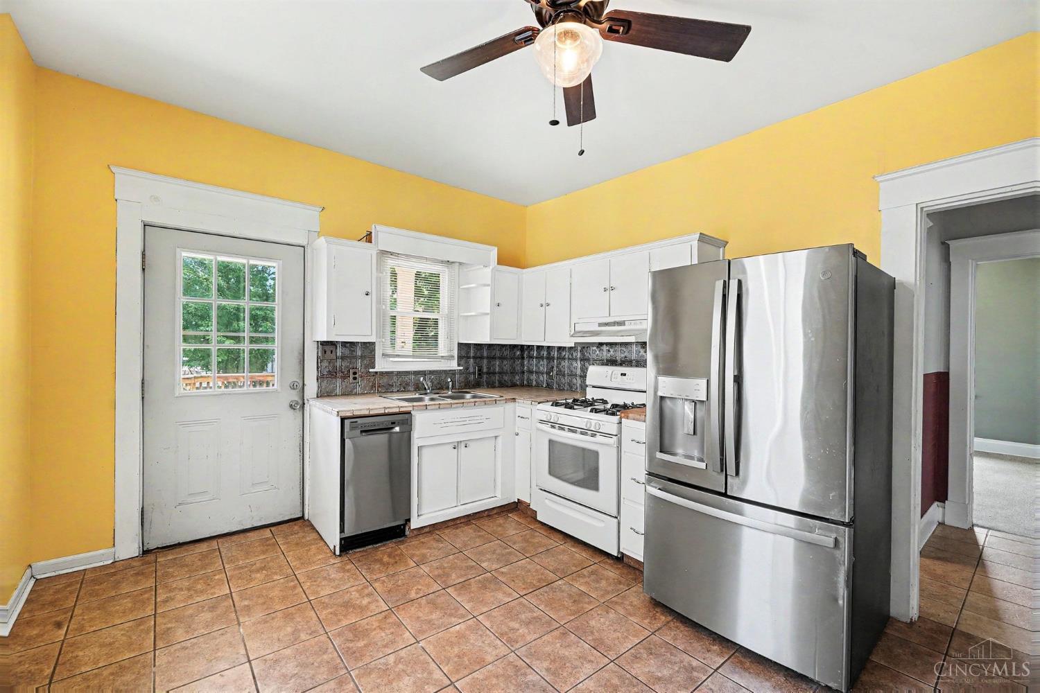 4206 Thirty Second Avenue Property Photo 6