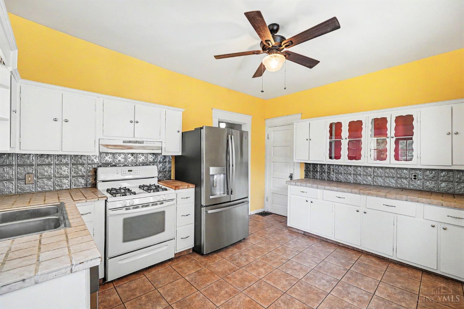 4206 Thirty Second Avenue Property Photo 7