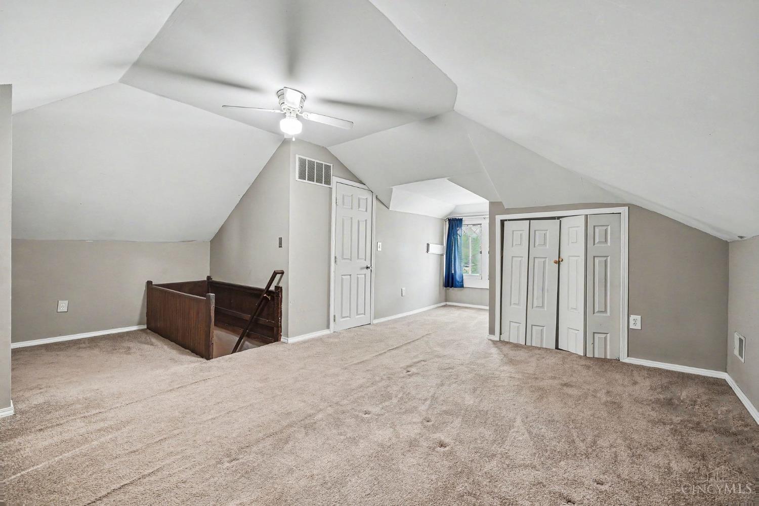 4206 Thirty Second Avenue Property Photo 8