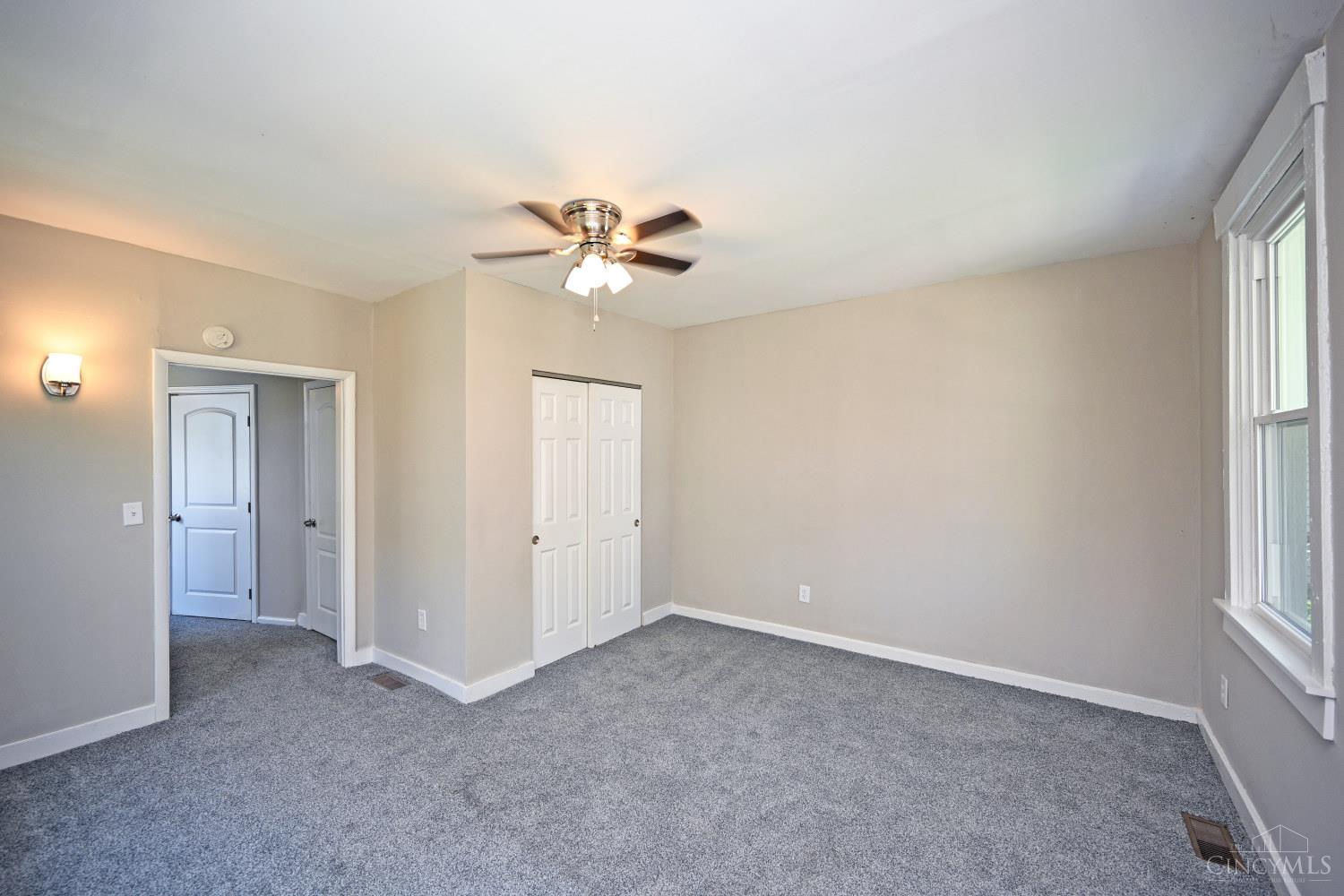 W 311 Vine Street Property Photo 5