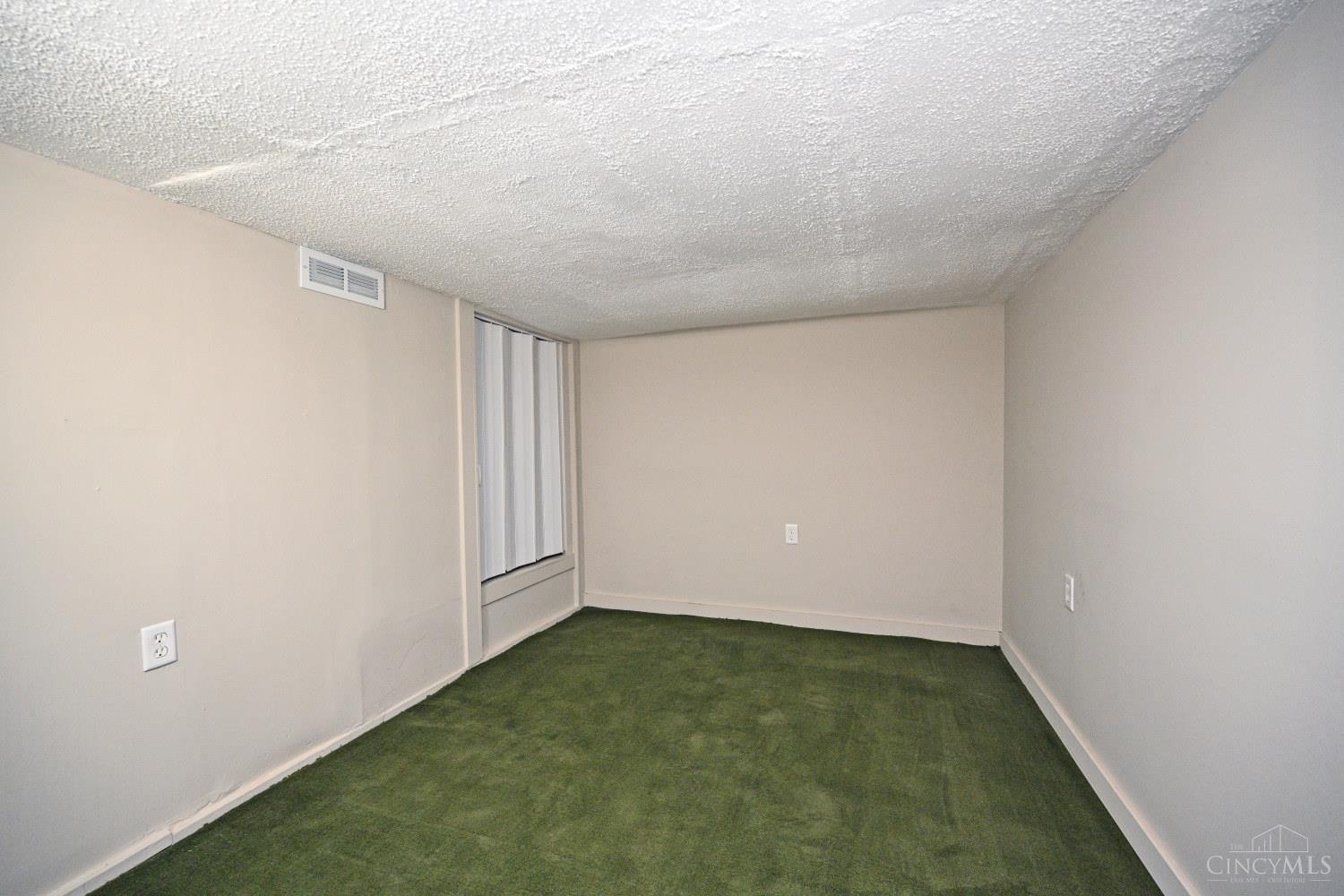 W 311 Vine Street Property Photo 21