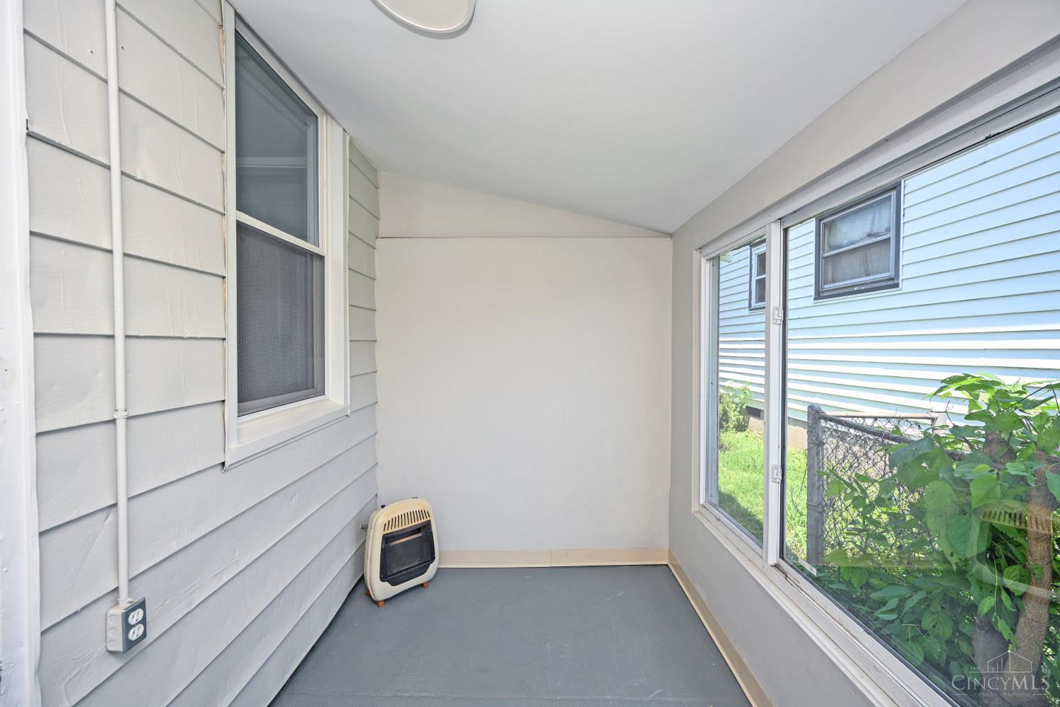 W 311 Vine Street Property Photo 23