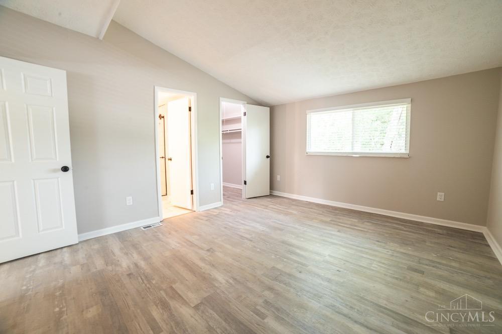 7752 Montgomery Rd Property Photo 26