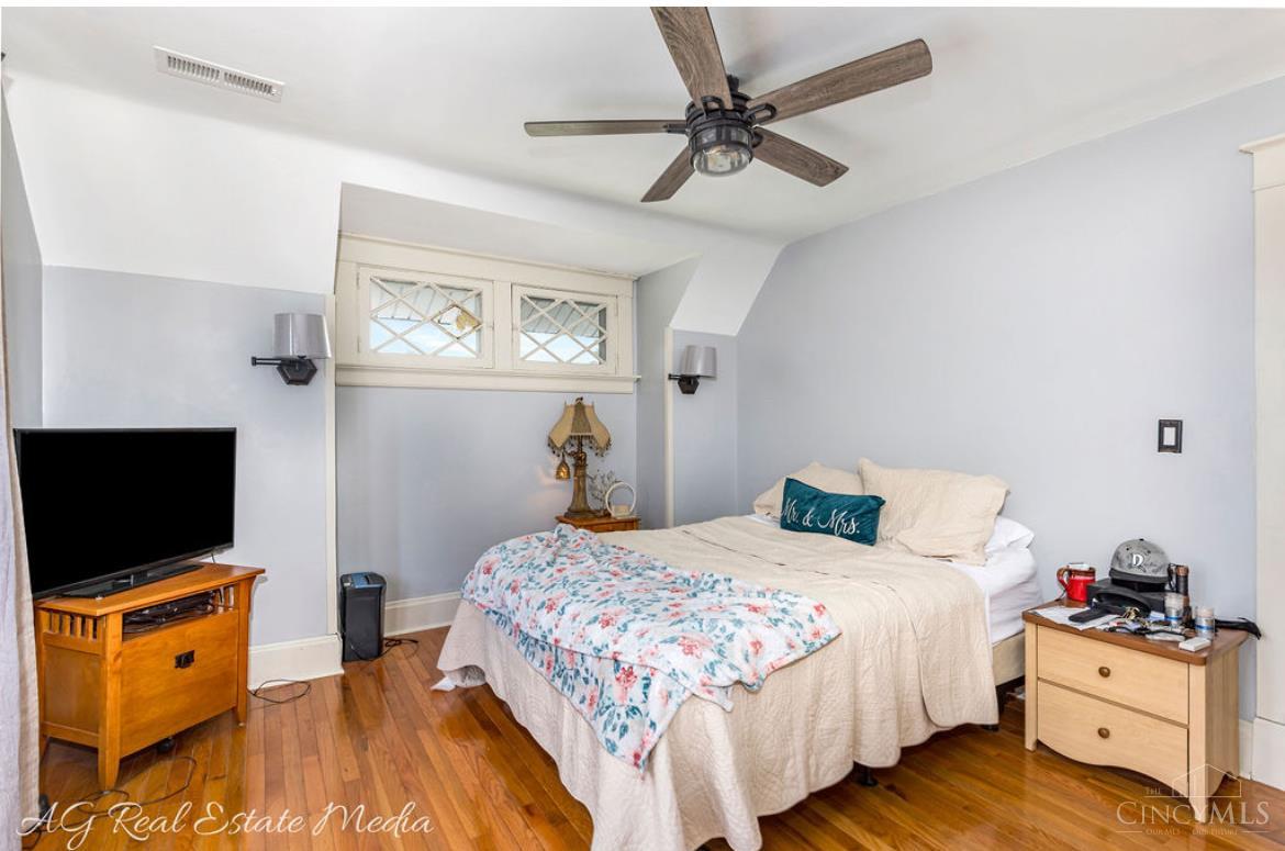 121 Eaton Avenue Property Photo 17
