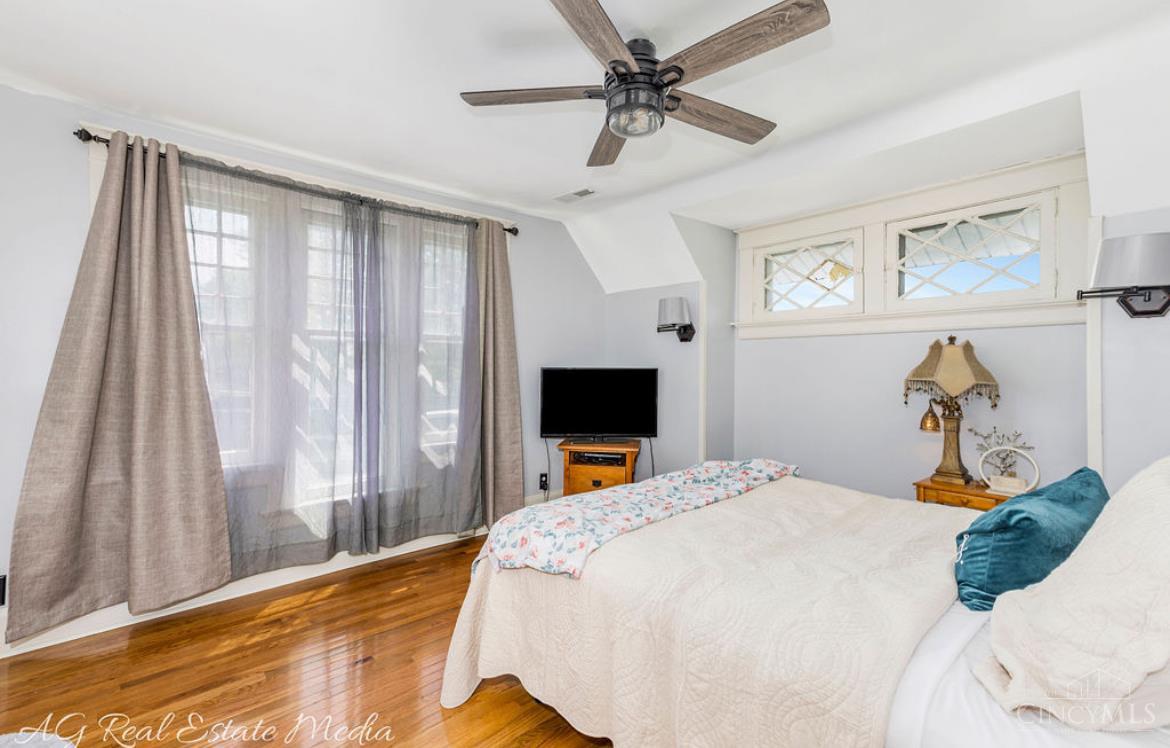 121 Eaton Avenue Property Photo 18