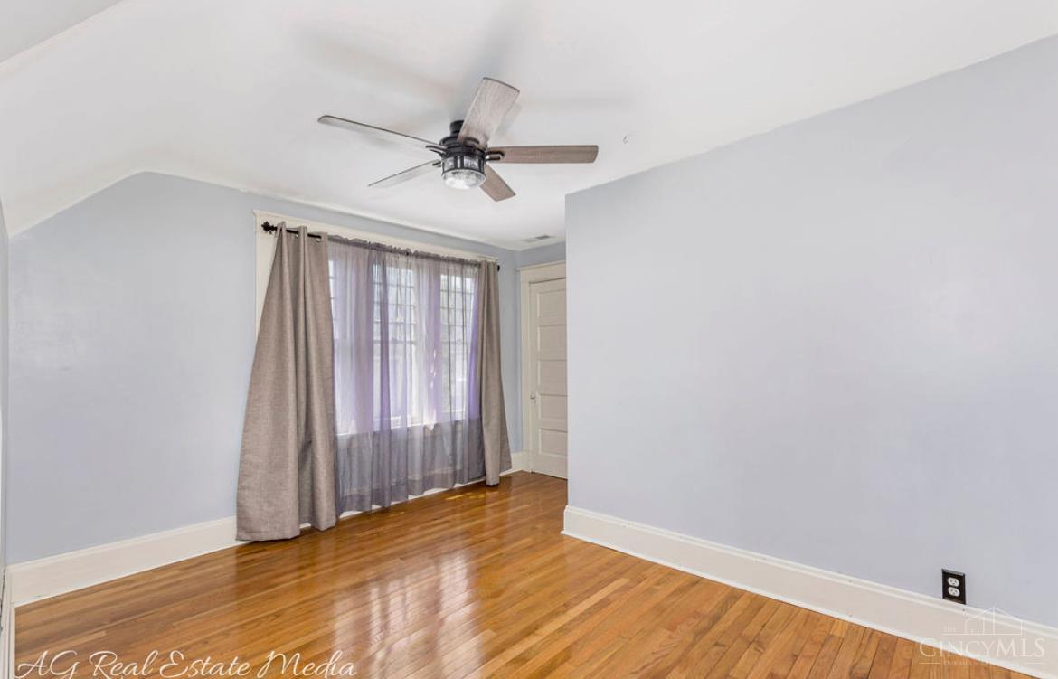 121 Eaton Avenue Property Photo 24