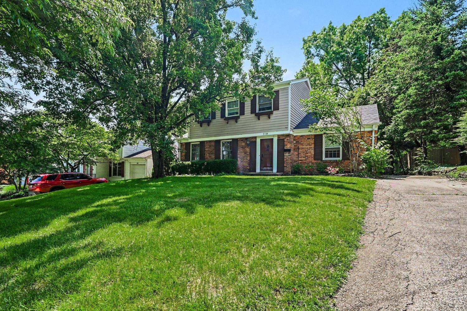 119 Forest Avenue Property Photo 2