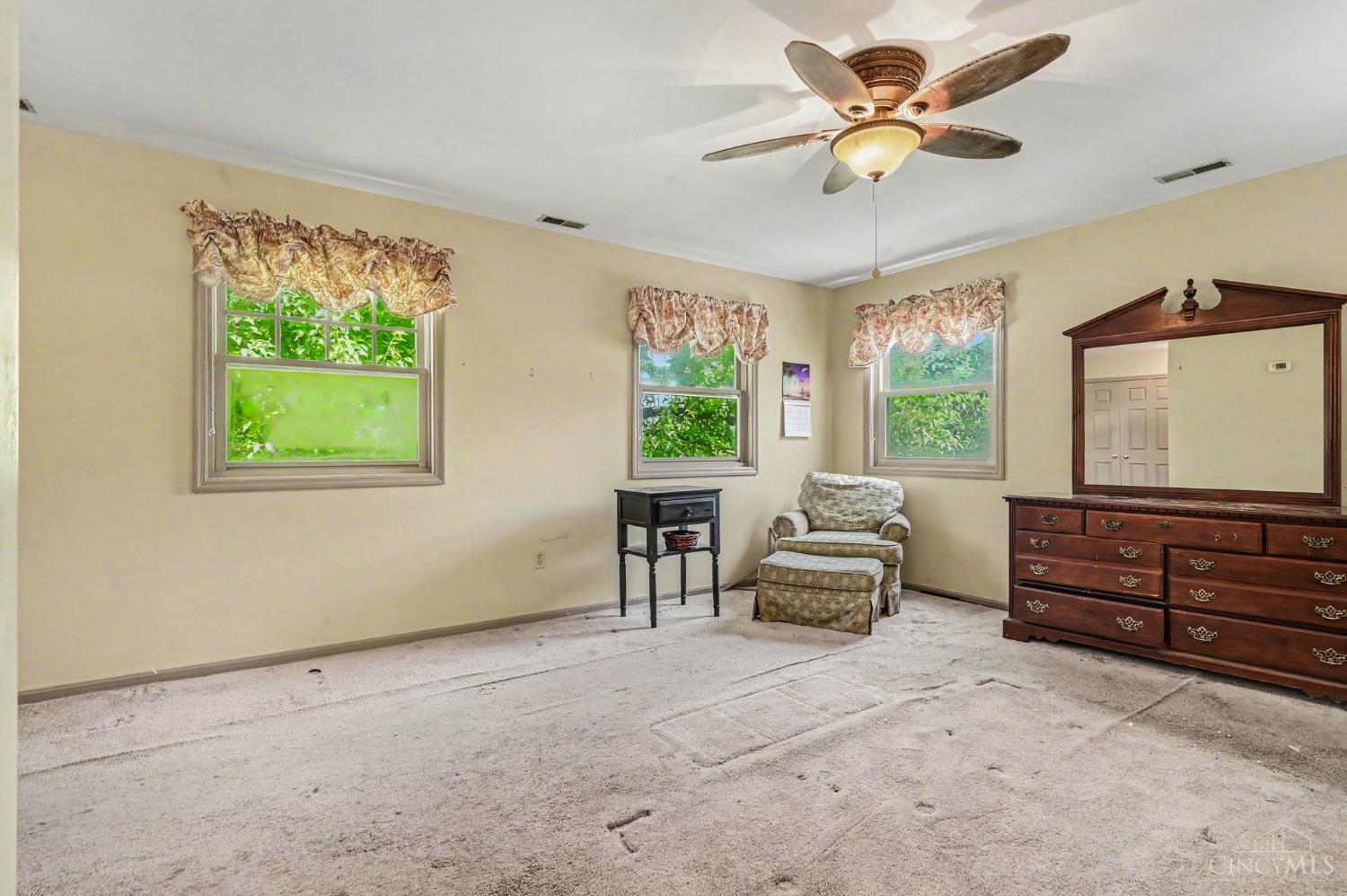 119 Forest Avenue Property Photo 17