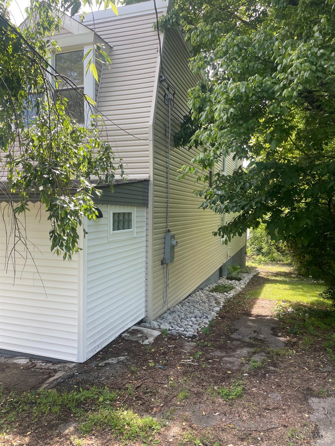 3413 Fyffe Avenue Property Photo 3