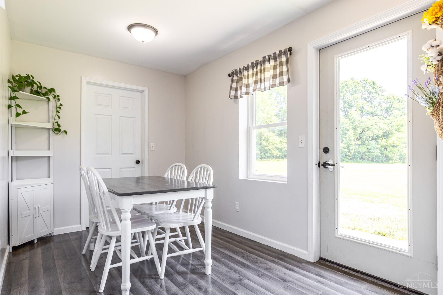 1038 Pansy Pike Property Photo 15