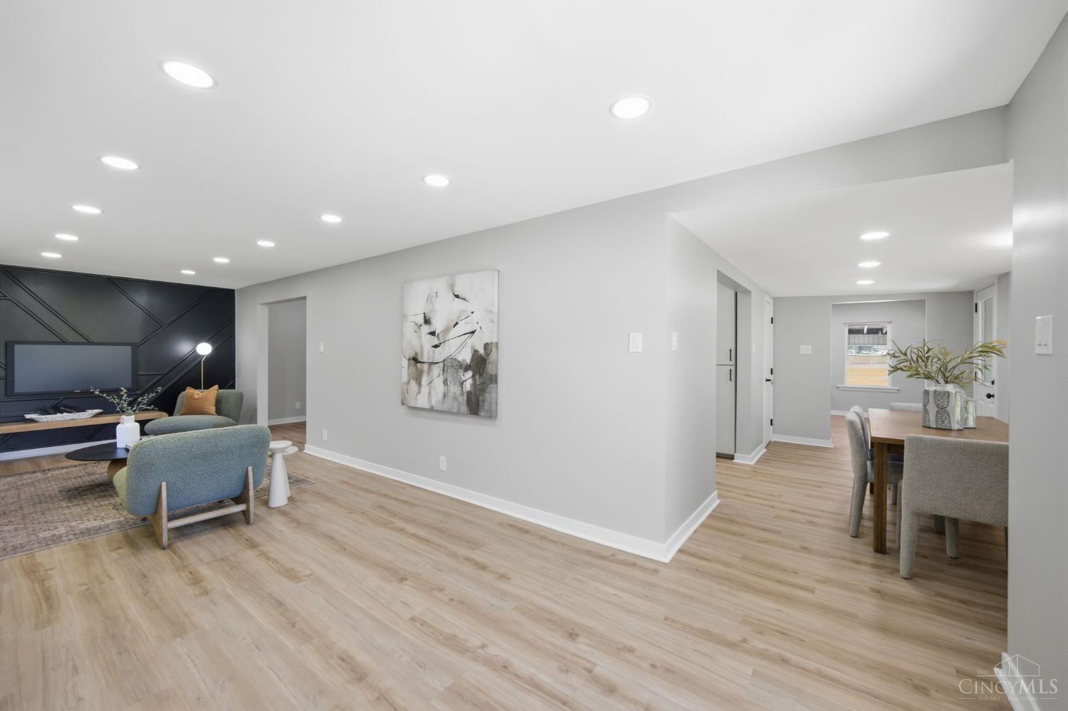 8801 Plainfield Road Property Photo 16