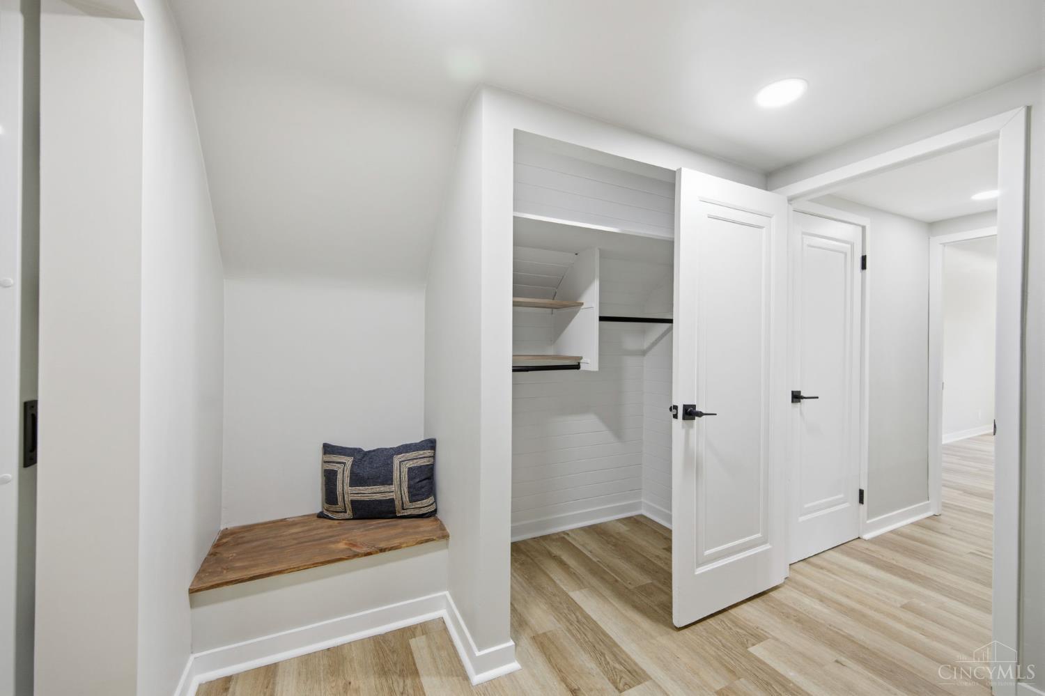 8801 Plainfield Road Property Photo 32