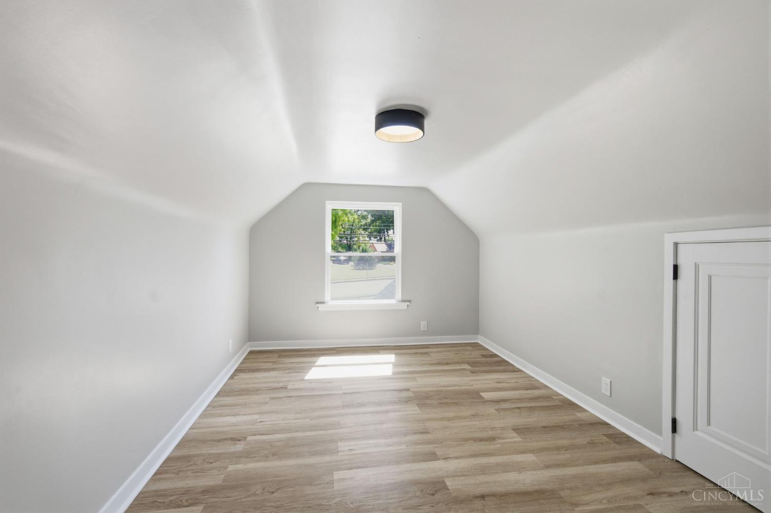 8801 Plainfield Road Property Photo 41