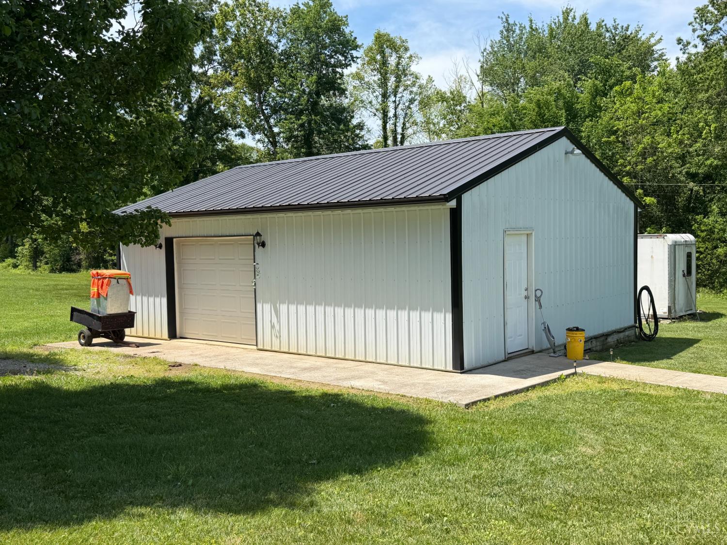 2647 Germany Road Property Photo 2