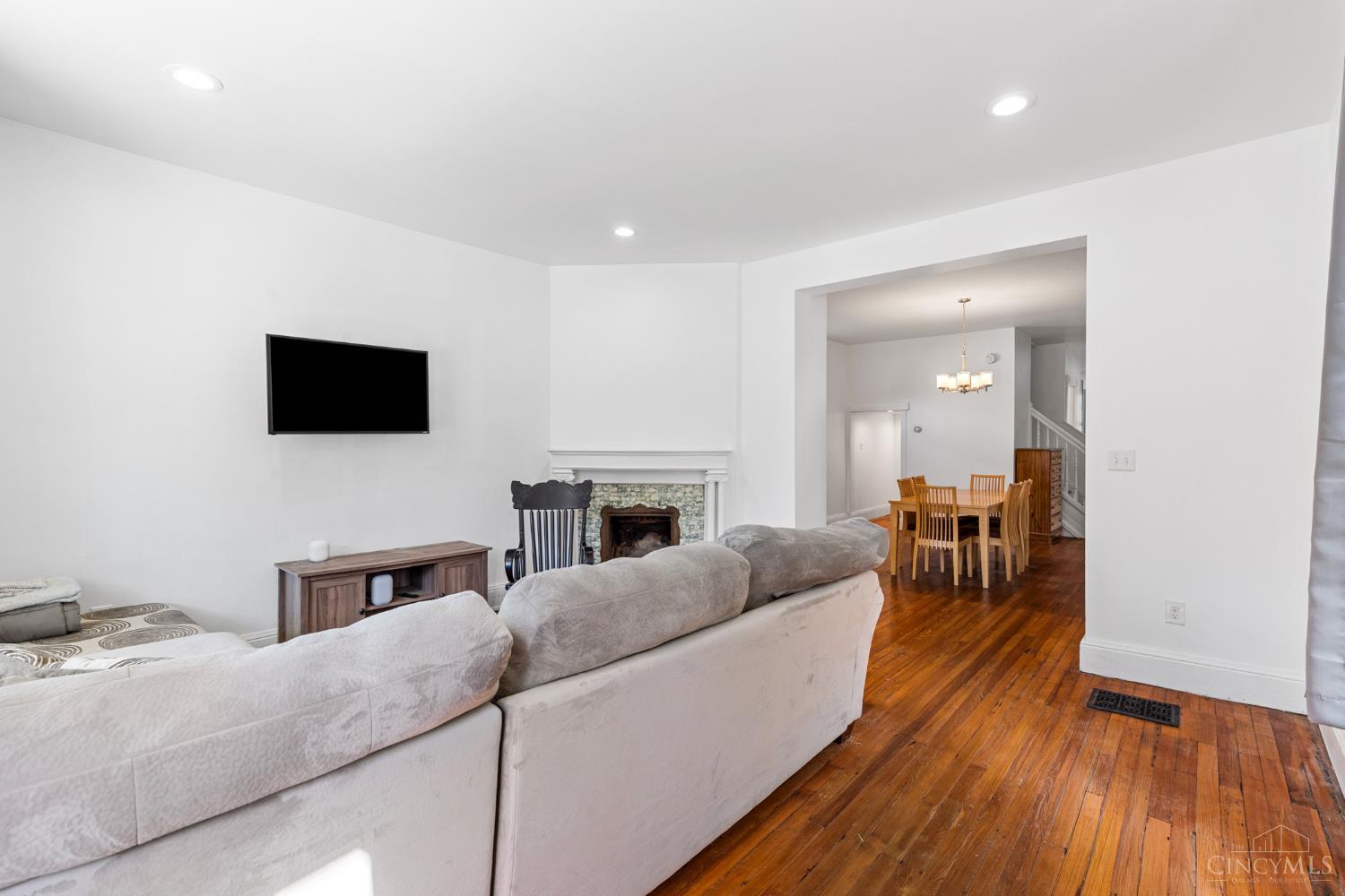 249 Mccullough Street Property Photo 4