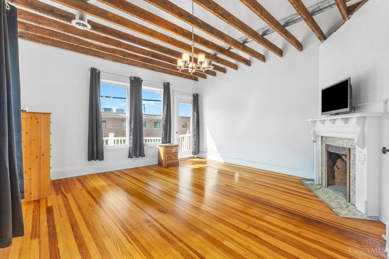 249 Mccullough Street Property Photo 12