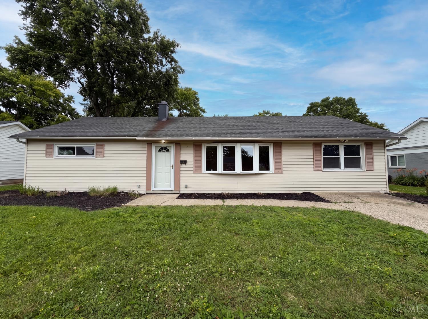 836 Walter Avenue Property Photo 1