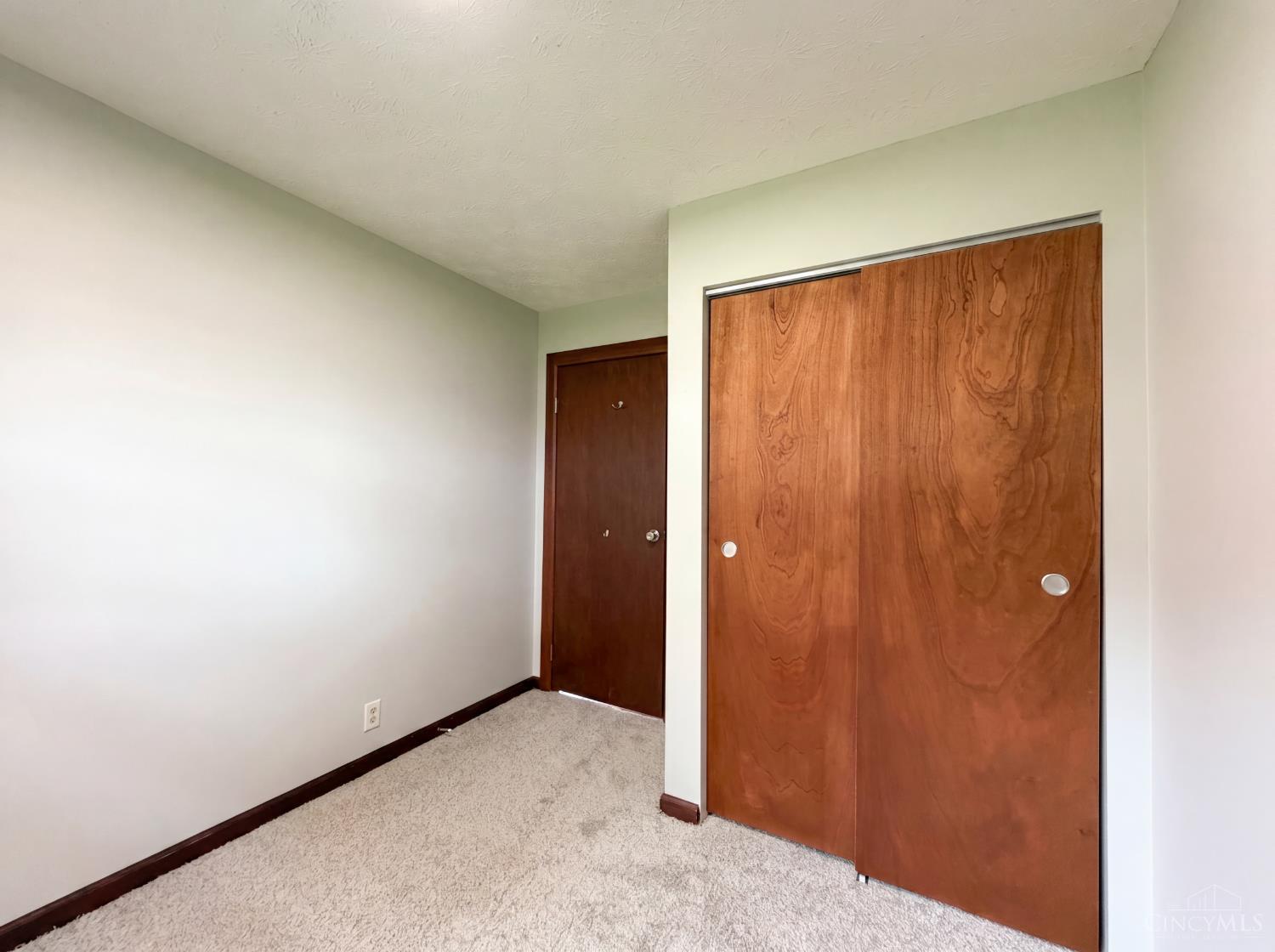 836 Walter Avenue Property Photo 12