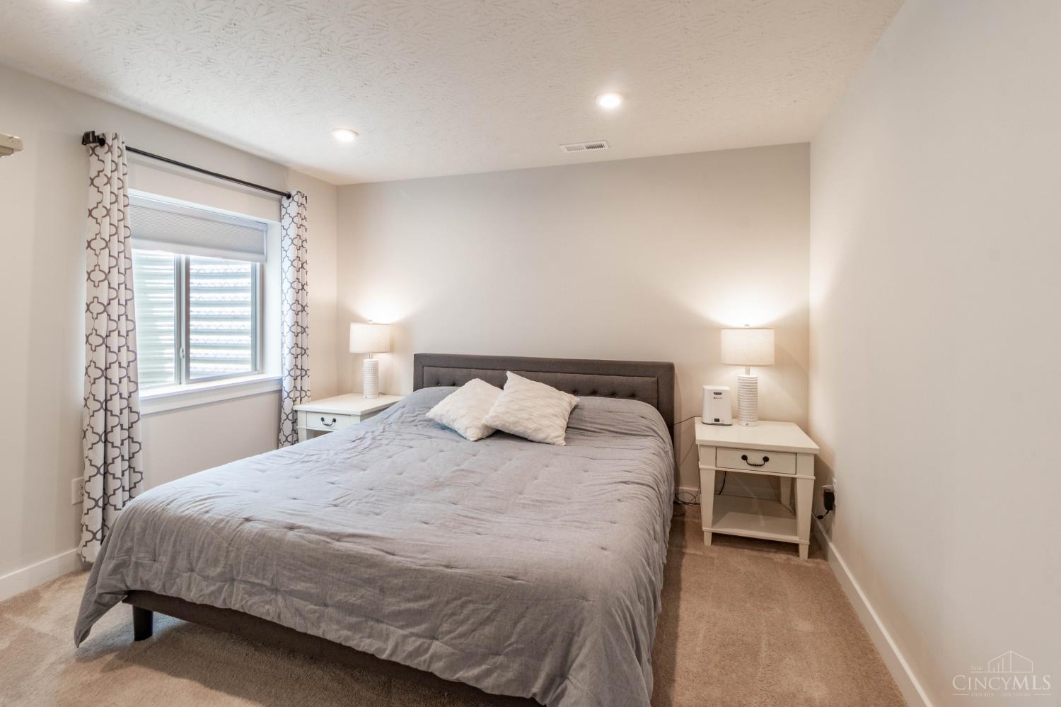 5807 Classicway Boulevard Property Photo 27