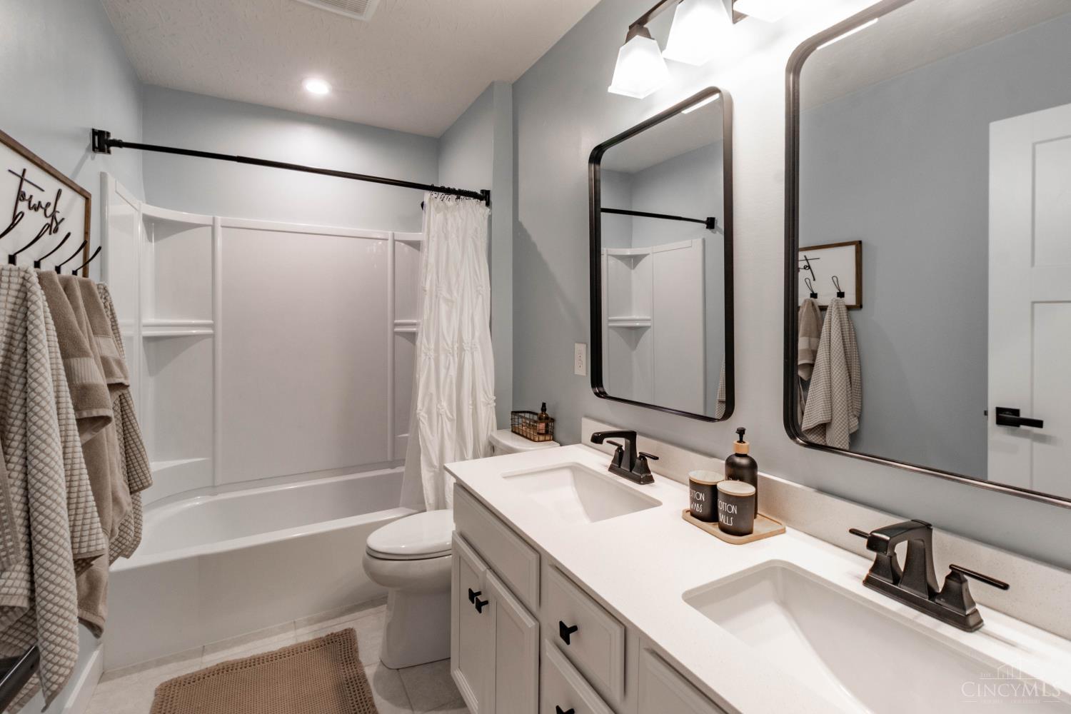 5807 Classicway Boulevard Property Photo 32
