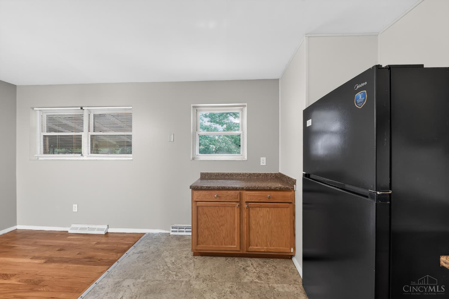 9192 Pippin Road Property Photo 7