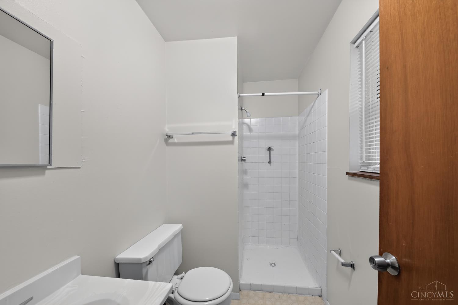 9192 Pippin Road Property Photo 20