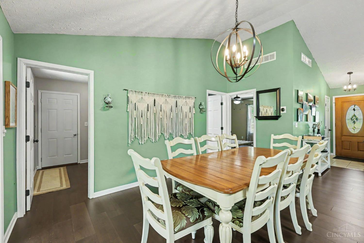 40 Straight Drive Property Photo 7