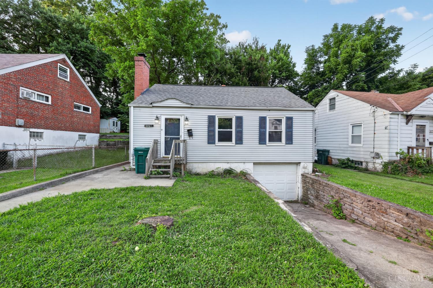 1723 Ashbrook Drive Property Photo 1