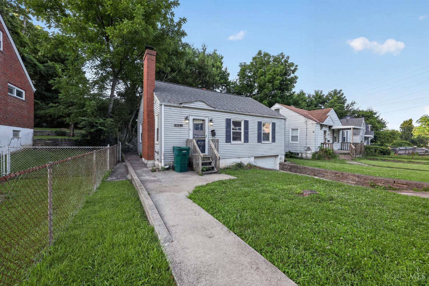 1723 Ashbrook Drive Property Photo 12