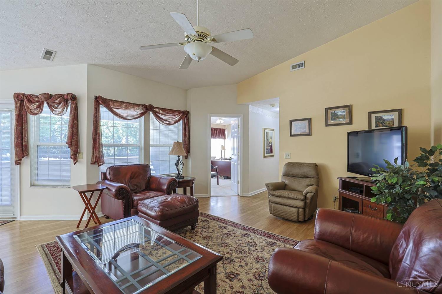 6714 Washington Circle Property Photo 8