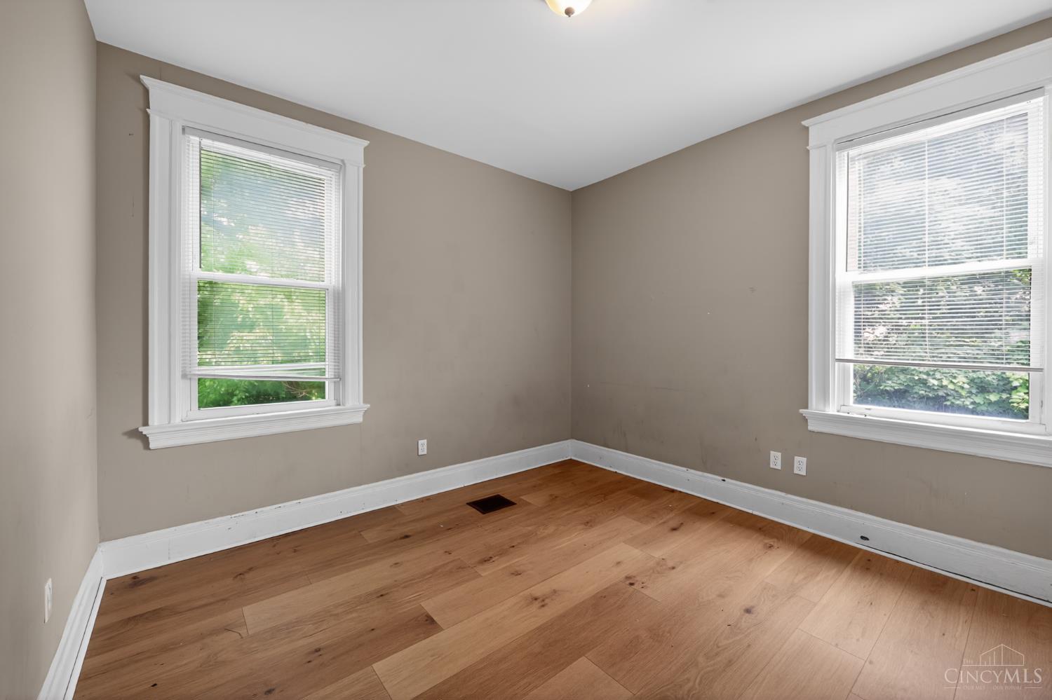 3118 Sunshine Avenue Property Photo 17