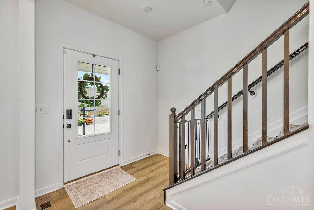 6041 Foothills Drive Property Photo 5