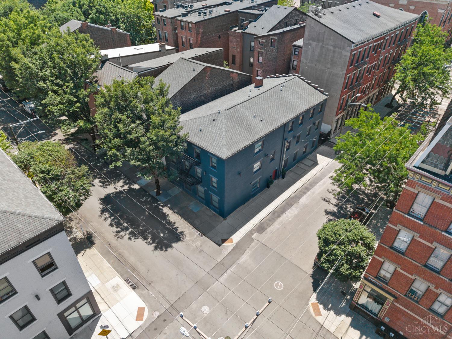 W 15 Fifteenth Street Property Photo 1
