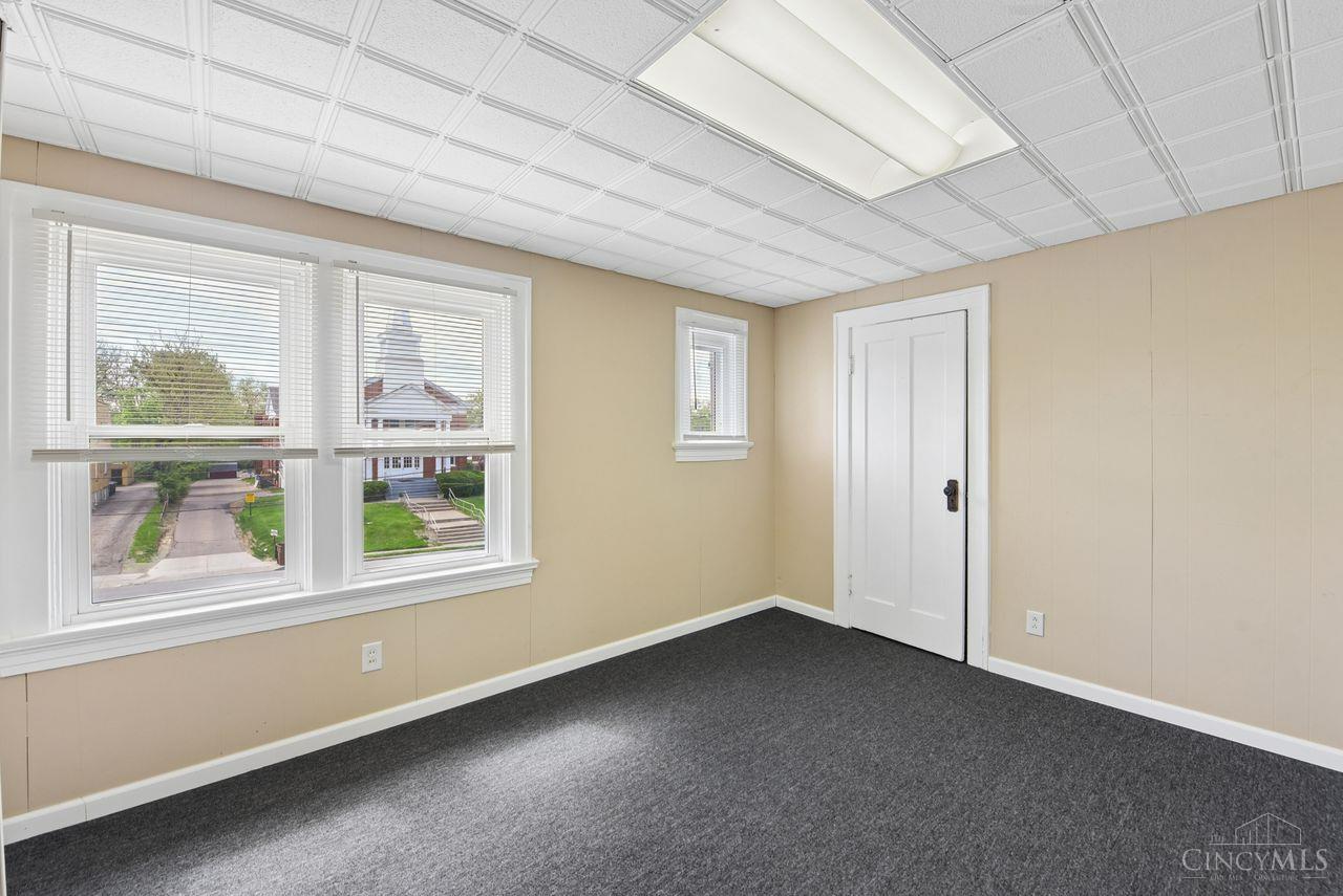 6839 Montgomery Road Property Photo 20