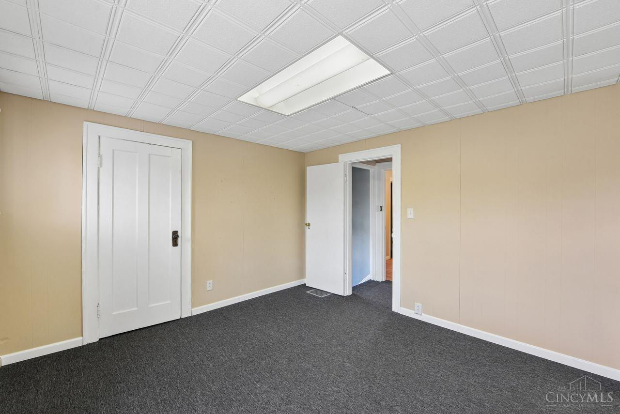 6839 Montgomery Road Property Photo 24