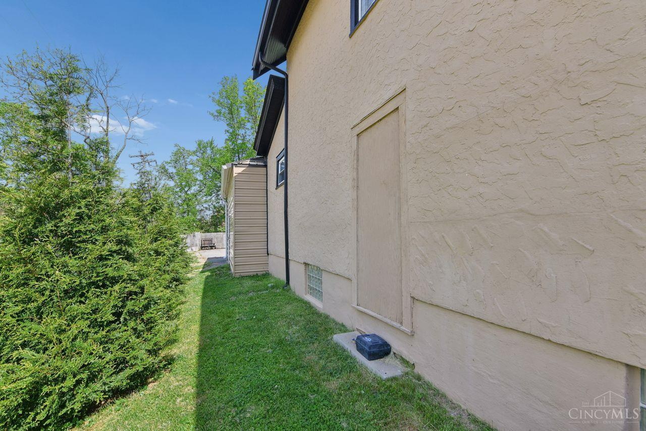 6839 Montgomery Road Property Photo 36
