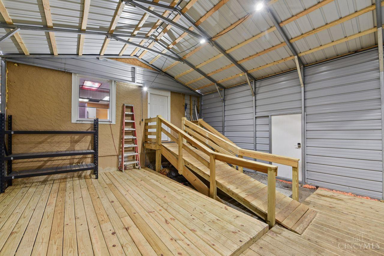 6839 Montgomery Road Property Photo 40