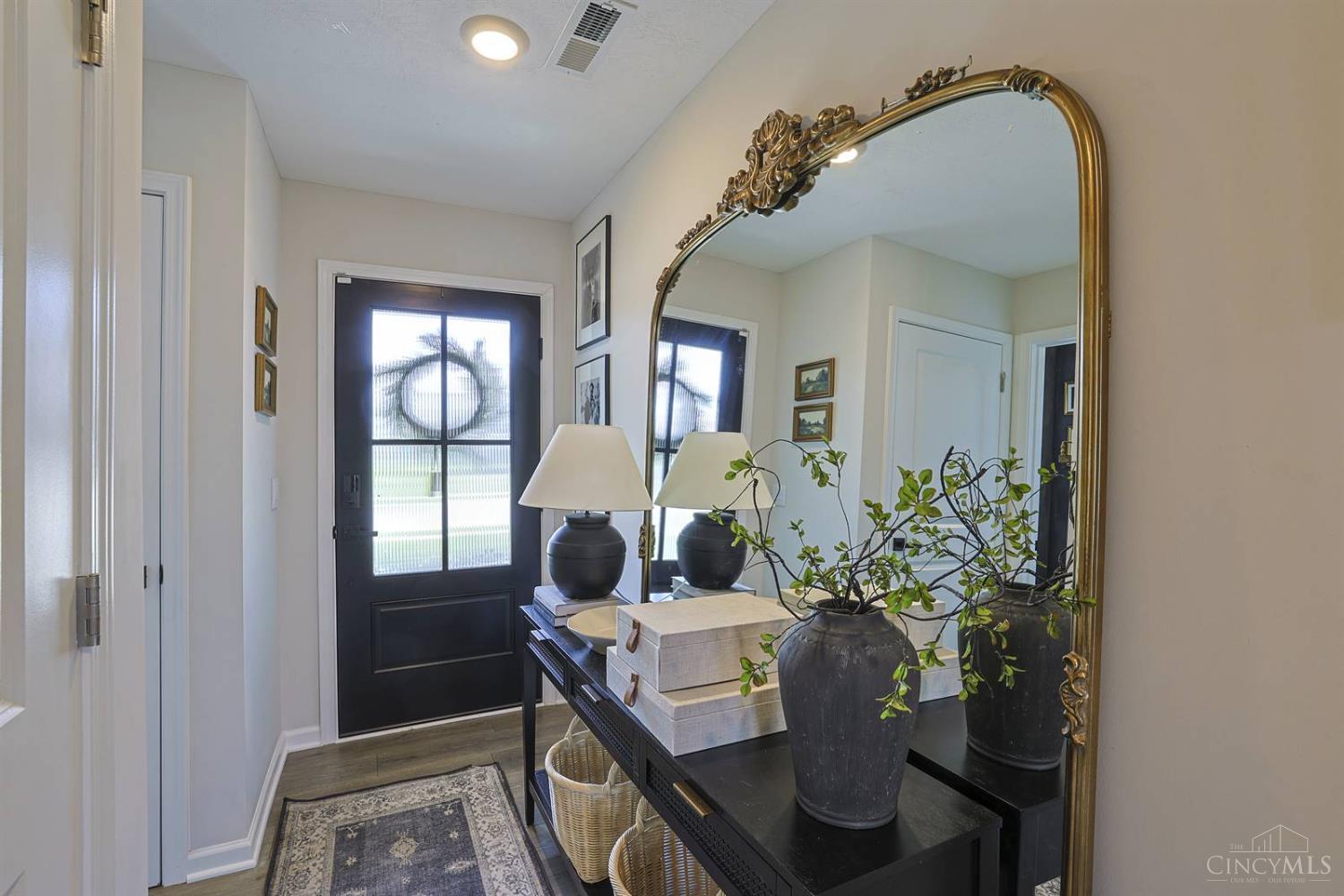 E 408 Oak Avenue Property Photo 4