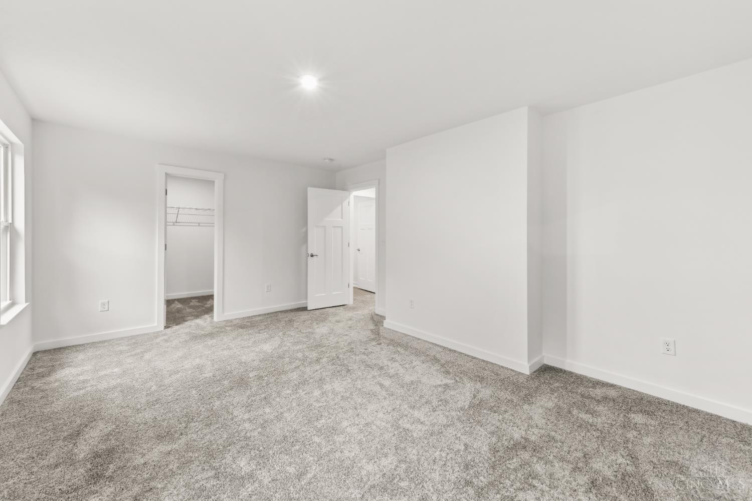 8762 Foxglove Lane Property Photo 34