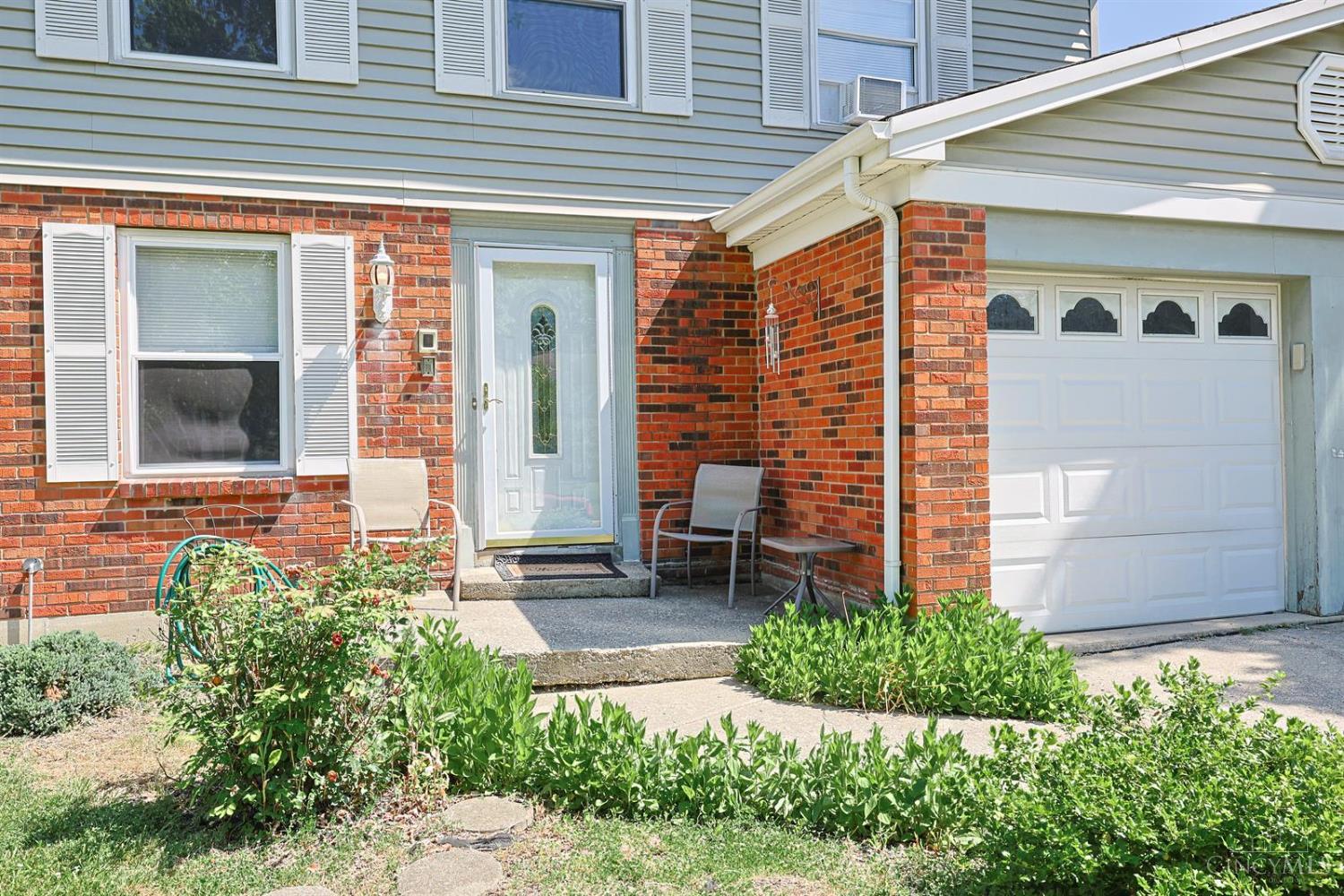 1146 Hickorylake Drive Property Photo 3