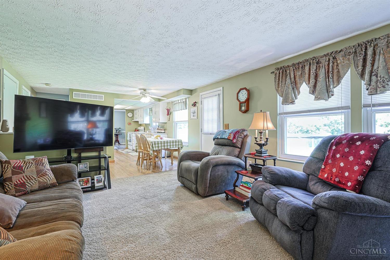 1146 Hickorylake Drive Property Photo 11