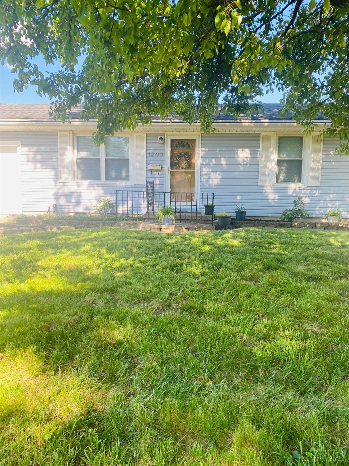 1203 Short Street Property Photo 4